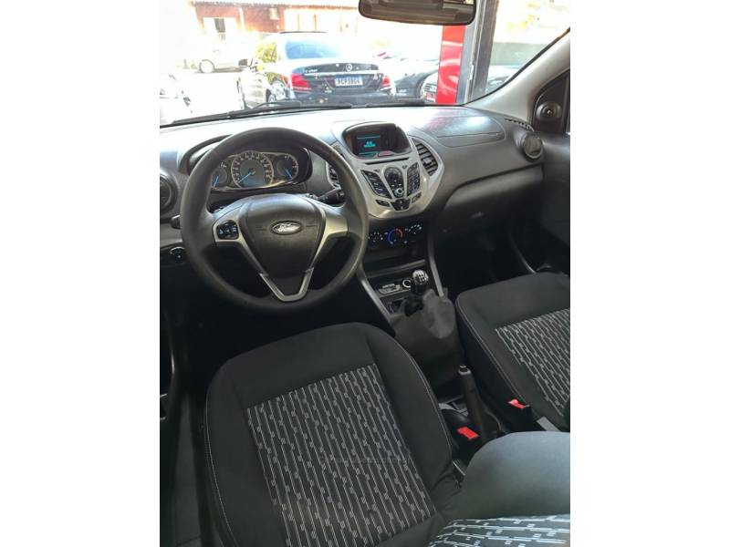 FORD - KA - 2015/2015 - Branca - R$ 43.900,00