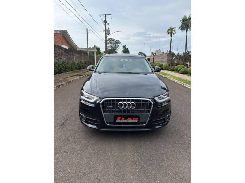 AUDI - Q3 - 2014/2014 - Preta - R$ 99.900,00