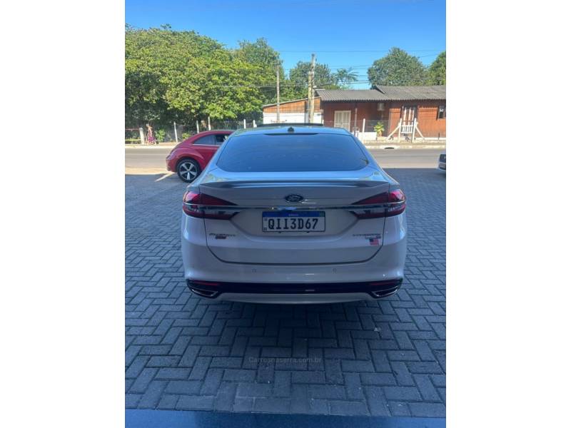 FORD - FUSION - 2017/2017 - Branca - R$ 109.900,00