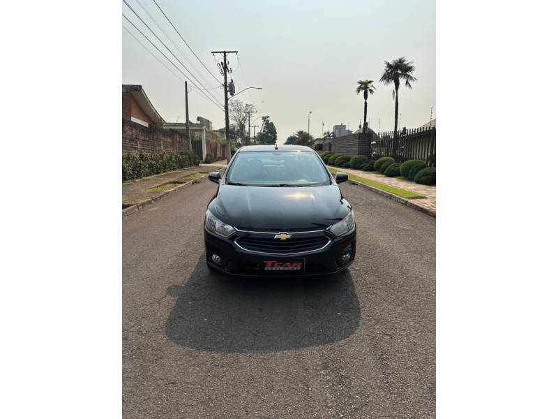 CHEVROLET - PRISMA - 2018/2018 - Preta - R$ 64.900,00