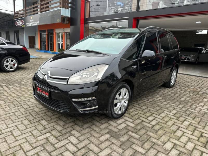 CITROËN - C4 GRAND PICASSO - 2011/2012 - Preta - R$ 38.900,00